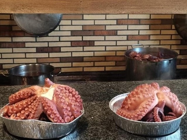 Pulpo á feira envasado al vacío a domicilio